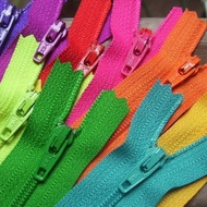 YKK ZIPPER 30CM - 35 CM YKK CLOTHING ZIPPER/ 3 TEETH