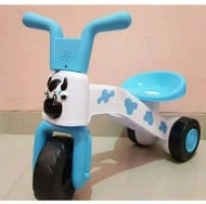 mainan sepeda roda tiga sapi  ada musiknya