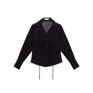 SUNTAN : DAHLIA เสื้อเชิ้ตผู้หญิงเข้ารูป สีดำ