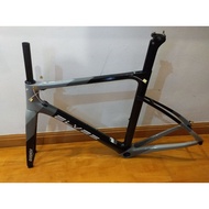 Elves Quendi-D Quendi XL SIZE 52 carbon Road bike Frameset last unit clearance Free Seatpost & Integ