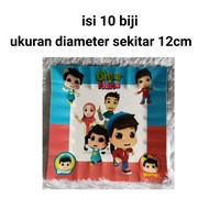 Paper plate for birthday cake happy birthday hbd birthday for omar and hana characters