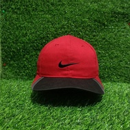 Topi NIKE Red Vintage size free