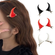 feelsaa 1pair Bull Horn Shape Hairpins Hot Girl Goth Duckbills Hair Clip Halloween Goth Ponytail Bra