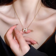 Elegant 3D Round Fashion Necklace DS 1178