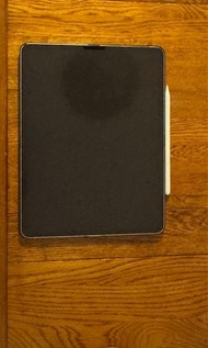 Ipad Pro M1 1TB  12.9-inch 連keyboard + Apple Pencil
