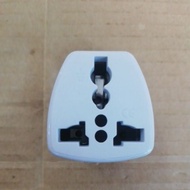 Travel adaptor 13A 250v