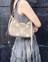 Lv 大象灰牛角包 少用 95%new