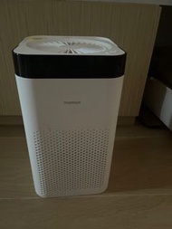 Momax Pure Air 便攜式紫外光空氣淨化機(白色)