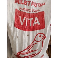 VITA WHITE MILLET. Weight 25 Kg.