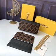 full packagg ? [equipped with equipMen bagt] on site leather woMen bag's Shoulder bag