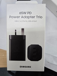 Samsung 65W快充旅行充電器(香港三腳頭) 手機電腦通用Samsung 65W fast charging travel charger. Universal for mobile phones and computers