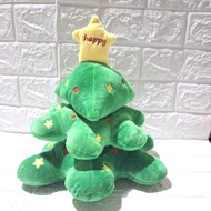 boneka natal. pohon natal. christmas tree. boneka rusa kostum merah. hiasan sovenir di rumah. kado. 