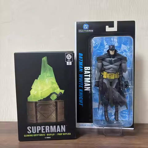 Mcfarlane Toys DC Multiverse 1:1 Scale Prop Superman Glowing Kryptonite/White Knight Batman DC Direc