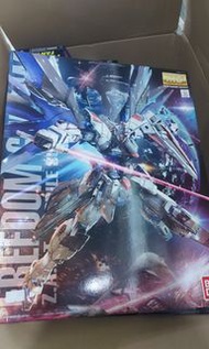 全新 MG FREEDOM GUNDAM