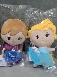 Forzen Elsa Anna 公仔