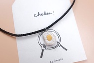 by.dorisliu - emoji choker  煎雞蛋 人手刺繡 短頸鏈