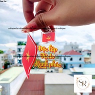 Vietnam flag keychain - Red flag keychain with yellow star