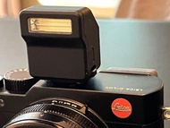 Leica D-Lux (109) &amp; D-Lux 7 flash