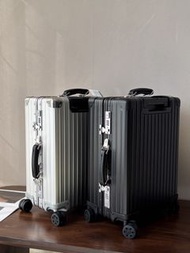 🧳實拍2色 Rimowa Classic Flight 973 Cabin 行李箱 / 旅行箱 / 登機箱 21 - 26 - 30
