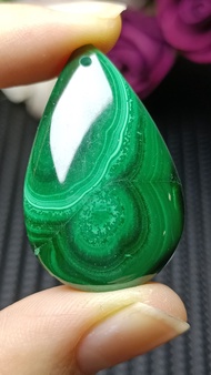 Premium Grade Malachite pendant

高货天眼孔雀石吊坠