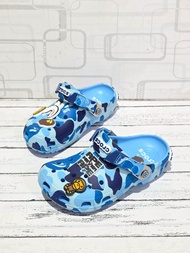 CROCS BAPE X CROCS CLASSIC CLOG/SANDAL BAPE X CROCS CLASSIC/CROCS PEREMPUAN & PRIA