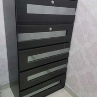 Cabinet with mirror drawer