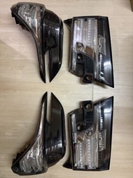 豐田Toyota Vellfire 30系前期尾燈