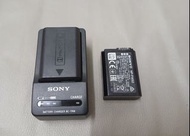 SONY 原廠充電器 BC-TRW  NP-FW50 電池