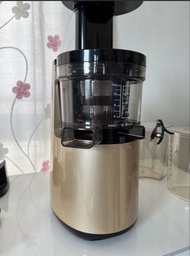 Hurom 慢磨原汁機