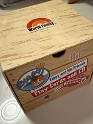 DWE World Family of English Zippy and His Friends Play Cards and CD