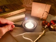 迷你鑄鐵鍋造型燭台 | 附蠟燭/ 放鬆療癒居家裝飾/ 送禮禮盒