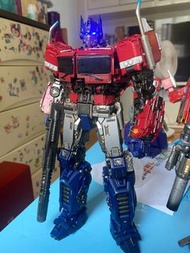 Transformers optimus prime Tw f09 變形金剛 柯柏文 豪華版