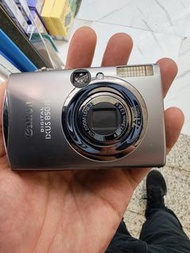 Canon IXUS 850 (not Sony nikon Olympus fujifilm)