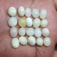 Batu white safir natural