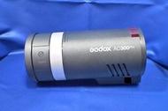 SOLD）新淨 Godox AD300pro 便攜鋰電閃光燈 300W 連柔光箱 S2支架 10w LED 神牛 AD300 pro Sony Fujifilm Nikon Canon Leica M