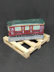 MINI PALLET ที่รองแก้วทำจากไม้ ธรรมชาติ  ONE SET (5PCS) OF SQUARE  COASTER NATURAL WOOD (Size:  9*9 