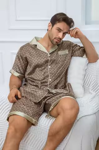 Men's Vintage Print Satin Pajama Set, Short Sleeve Button-Down Shirt & Shorts, Casual Loungewear Set