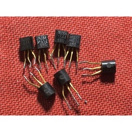 PNP transistor 2N3906 / NPN transistor 2N3904 Motorola disassemble