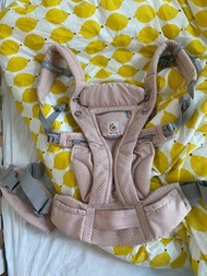 ergobaby breeze 粉色嬰兒背帶