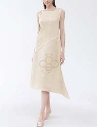 ☸ 6139 Average Size Summer Airy Loose Pleated Sleeveless Womens Mid-Length Folded Irregular Dress