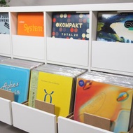 IKEAカラックスKallax用レコード収納　LP引出し*ディスプレイ棚*キャビネット*おしゃれラック*ターンテーブルお気に入り*DJプレイヤー*台*ハイグロス