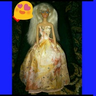Preloved mattel barbie doll ......