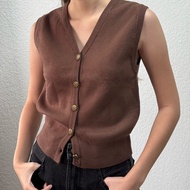 NIPPERISDABEST เสื้อรุ่น Irene top เสื้อ vest ไหมพรม แขนกุด