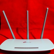 TPLINK TL-WR845N 300Mbps Wireless N Router 3 antenna 5dBi