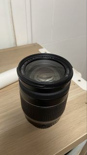 Canon Zoom Lens EF-S 18-200mm