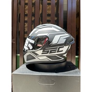 SEC Full face Cylone racer/Hero with scratch resistant visor Pinlock intercom