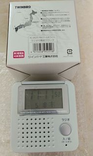 TWINBIRD RC-9525 (日本收音機)