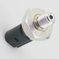 Oil Pressure Switch Sensor for A2 A3 A8 Q3 TT Golf MK4 Passat B6 B7 036 919 081B 036 919 081C 036919