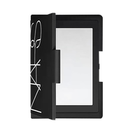 NARS 纳斯 流光美肌轻粉饼大白饼10g nars粉饼 定妆控油 持妆提亮 新版蜜粉饼 10g
