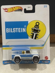 Xe mô hình đồ chơi bánh cao su Hotwheels 1:64 PREMIUM - Land Rover Defender 110 Hardtop